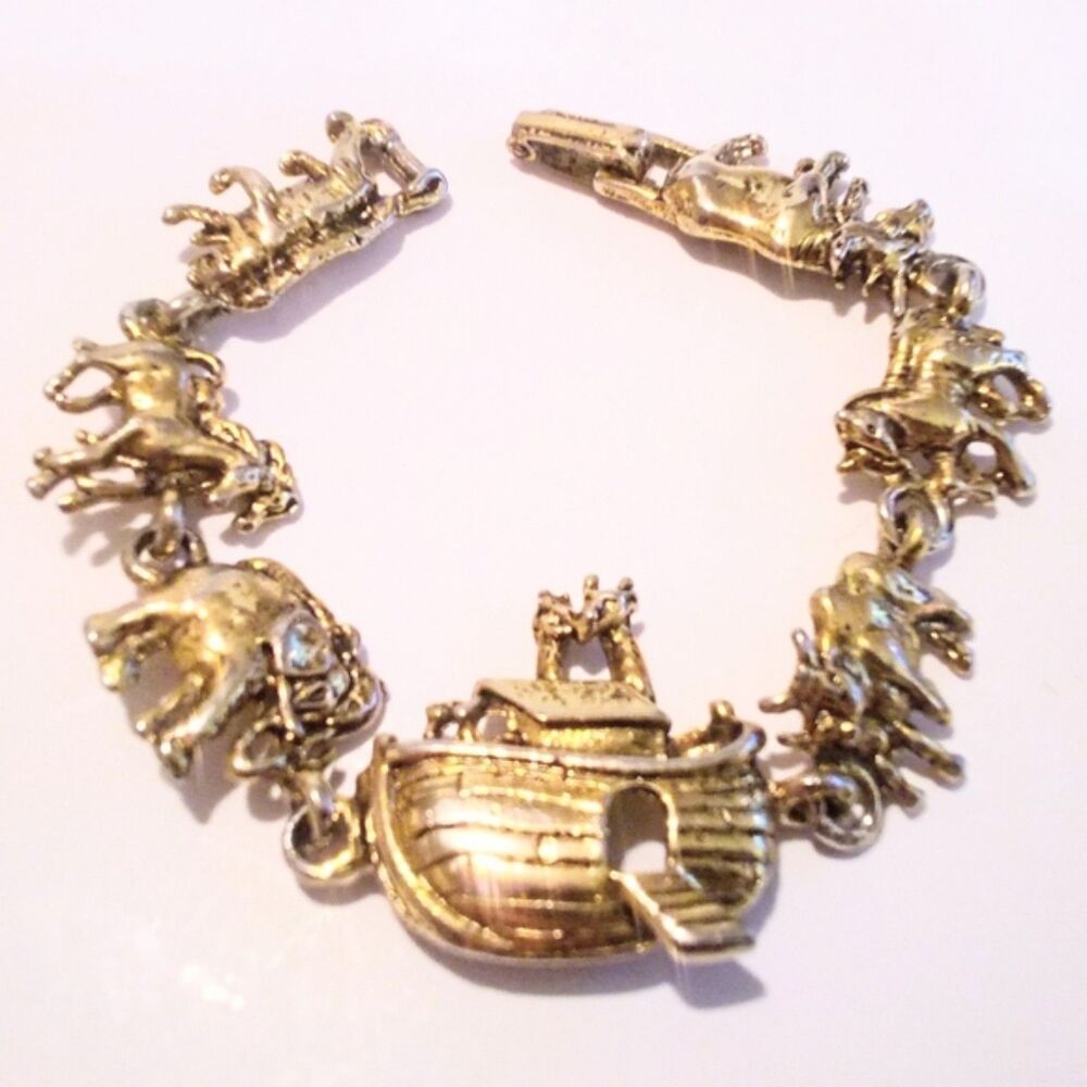 Vintage Gold Tone Noah's Ark Biblical Link Bracelet